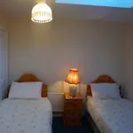 Interconecting Rooms Lough Gill Lodge Sligo - 1 Double 2 Single Beds