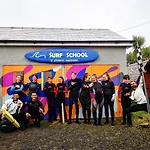 Surfnstay Strandhill Lodge, House & Surf