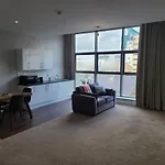 Quay St Apartment