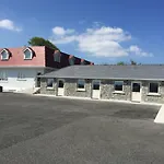 The Red Cottage & Stables