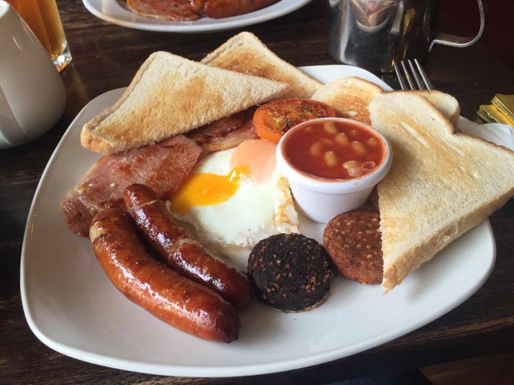 Yeats Country Hotel, & Leisure Club 4*