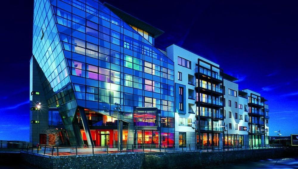 Hotel The Glasshouse Sligo