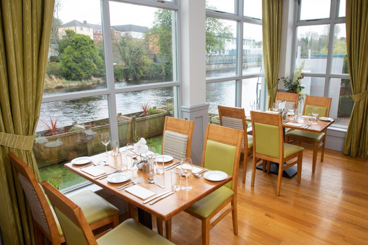 Riverside Hotel 3*