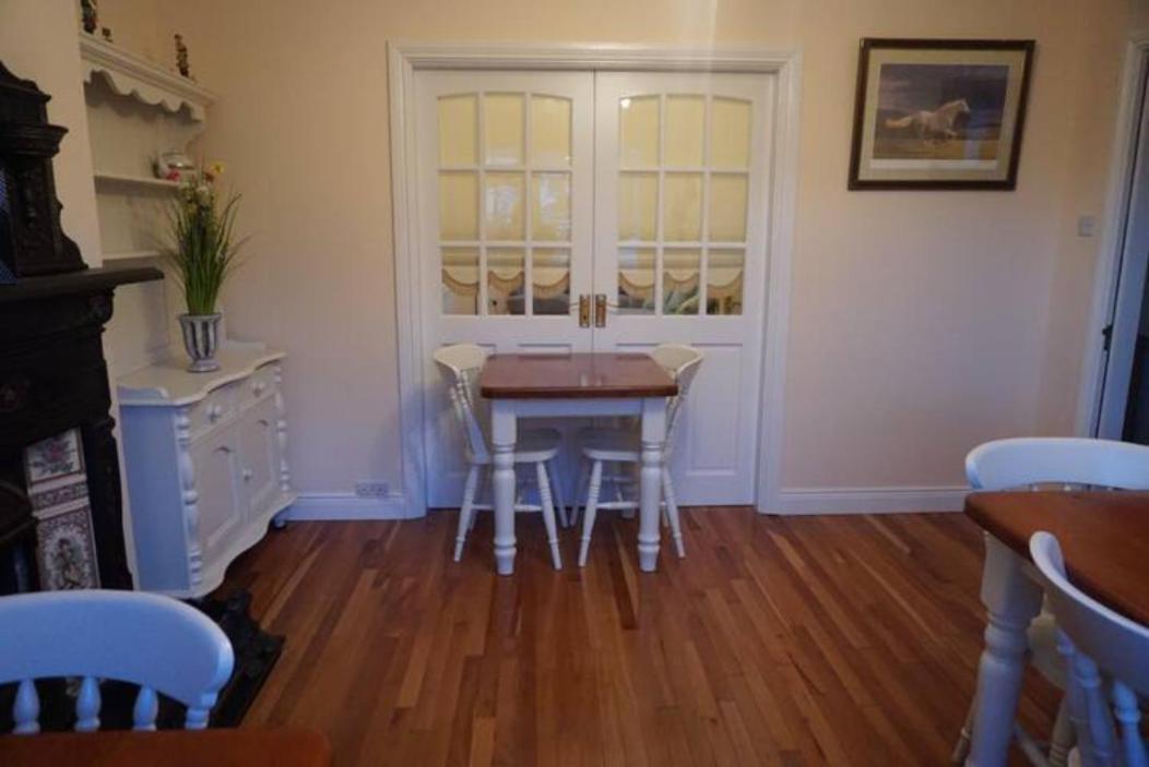 Bed and breakfast Interconecting Lough Gill - 1 Double 2 Single Beds