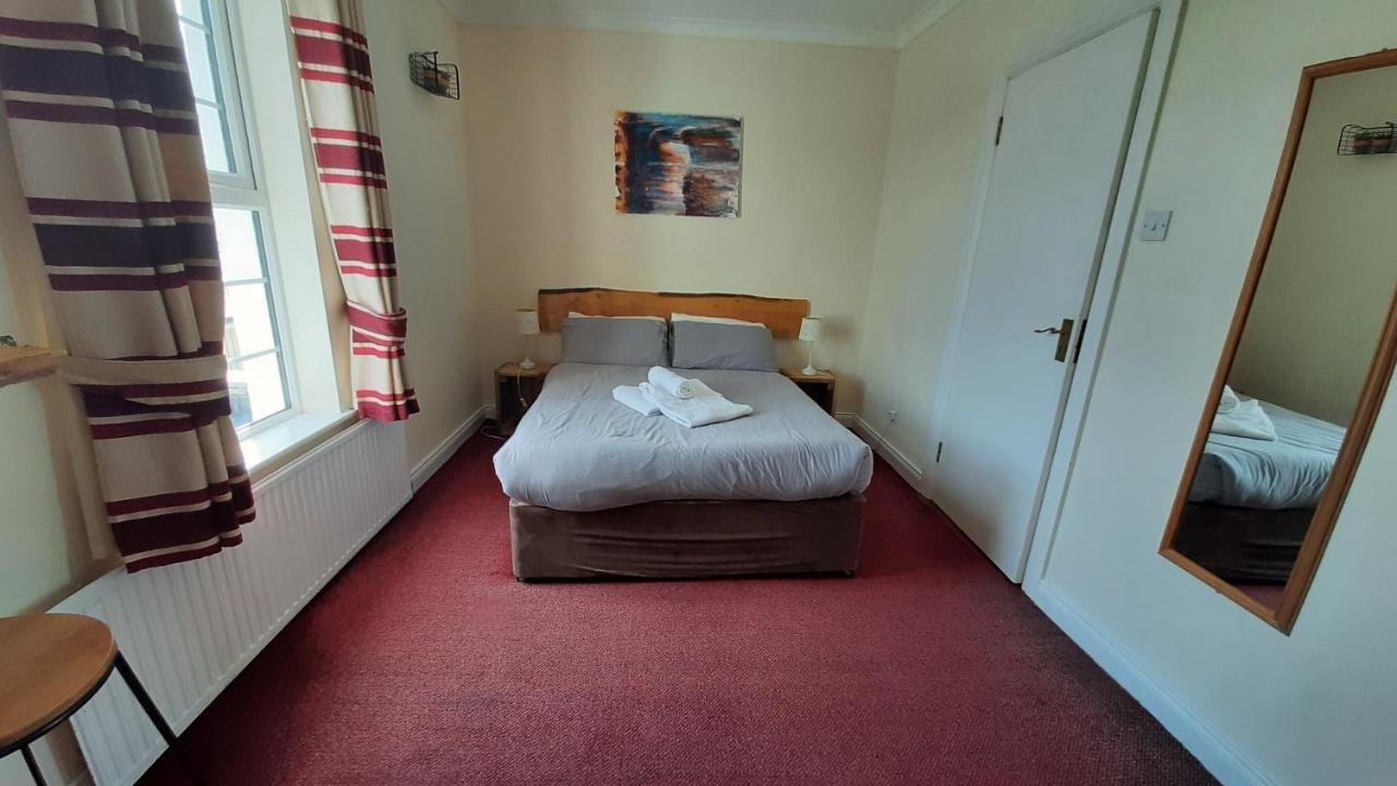 Surfnstay Strandhill Lodge, House & Surf Guest house Sligo