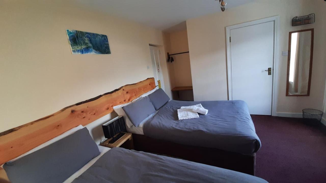 Surfnstay Strandhill Lodge, House & Surf *