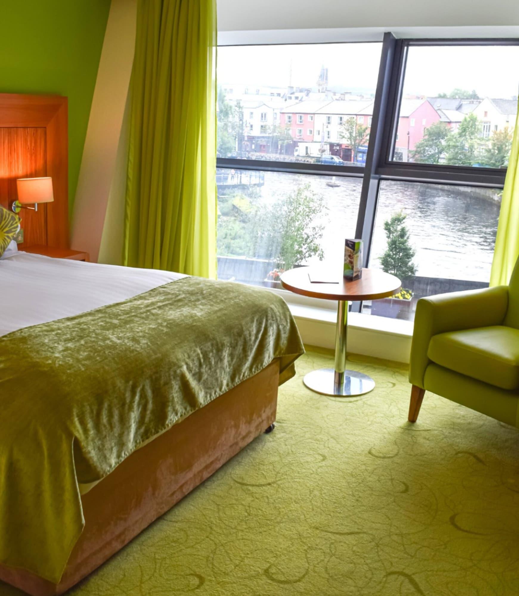 Hotel The Glasshouse 4*
