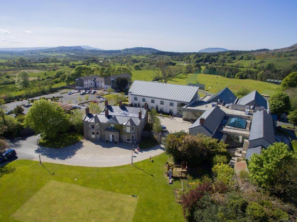 Castle Dargan 4*