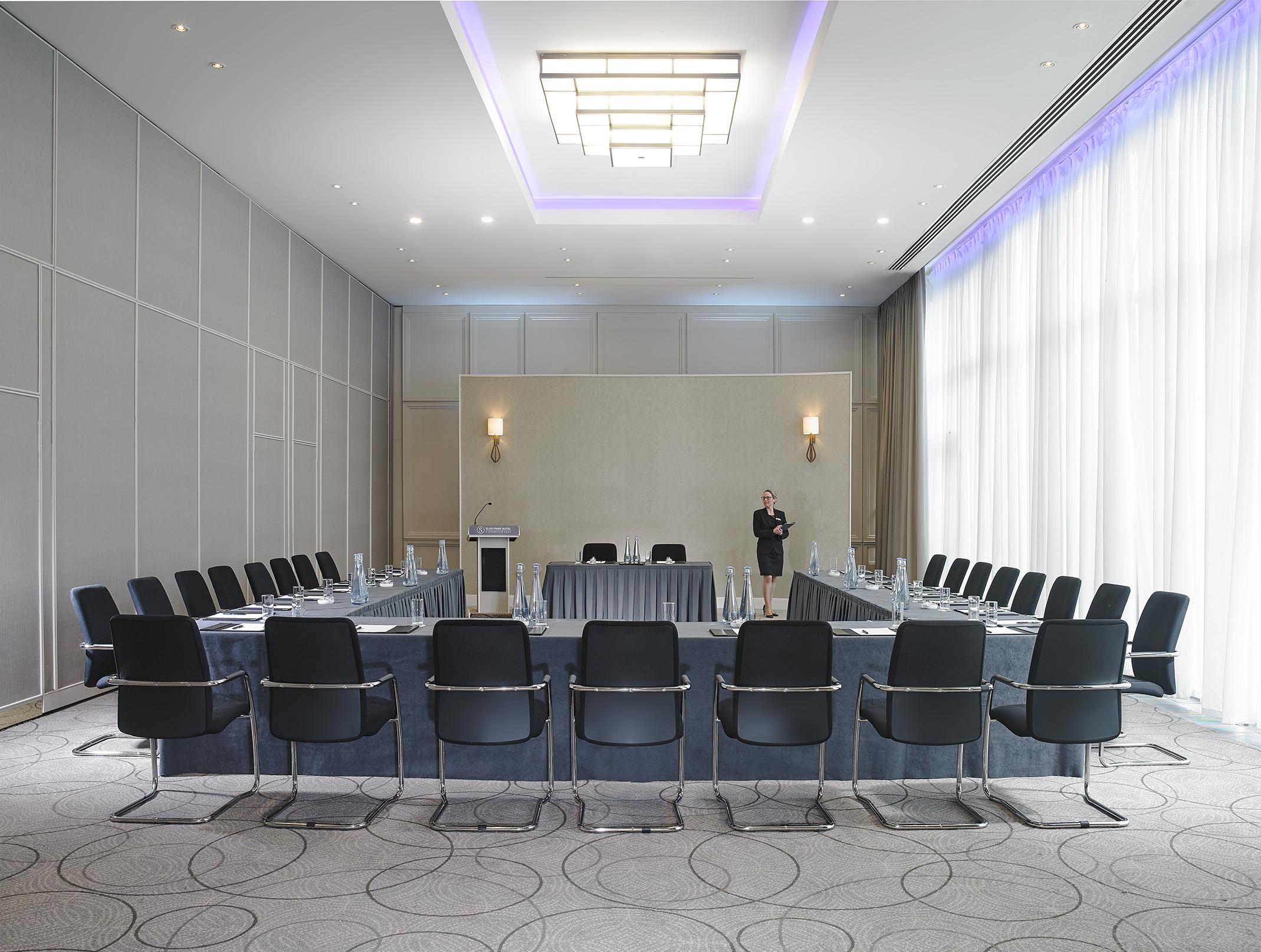 Park & Leisure Club Hotel 4*