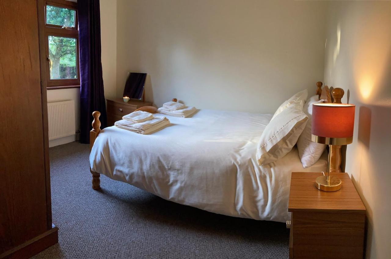 Lily's - 3 Bedroom Country With Large Garden * Sligo