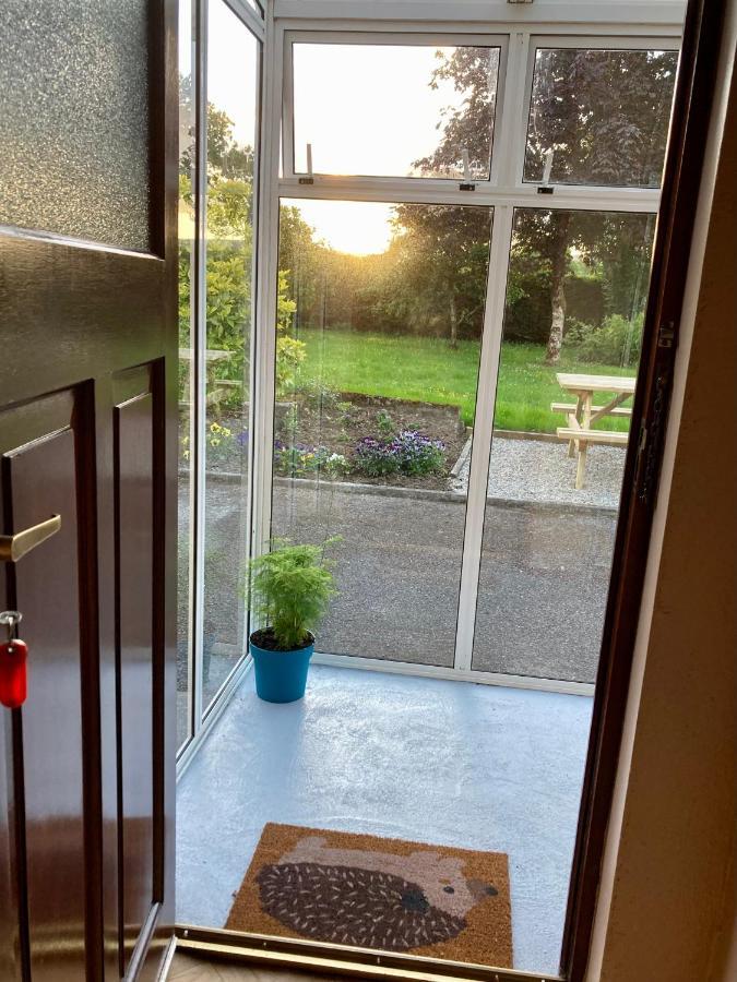 Holiday home Lily's - 3 Bedroom Country With Large Garden *