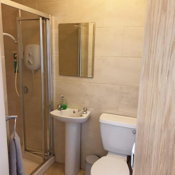 Two Bedroom Self Catering Apt. The Hawthorn's. * Sligo