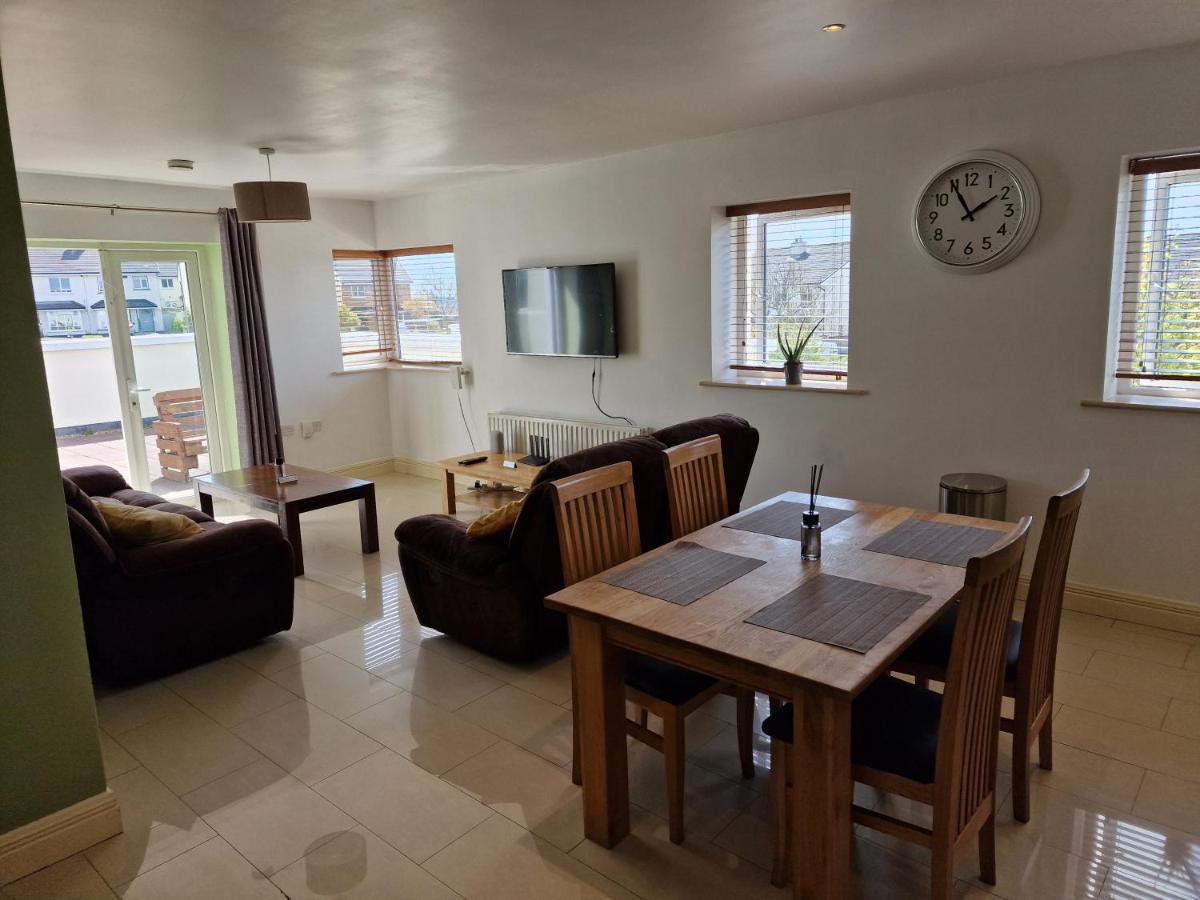 Luxury Hawthorns Apartment Sligo