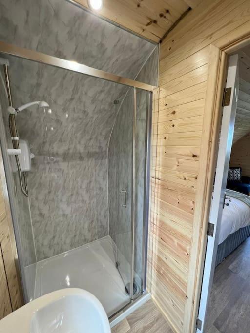 Plumgrove Pod Easkey Chalet Sligo
