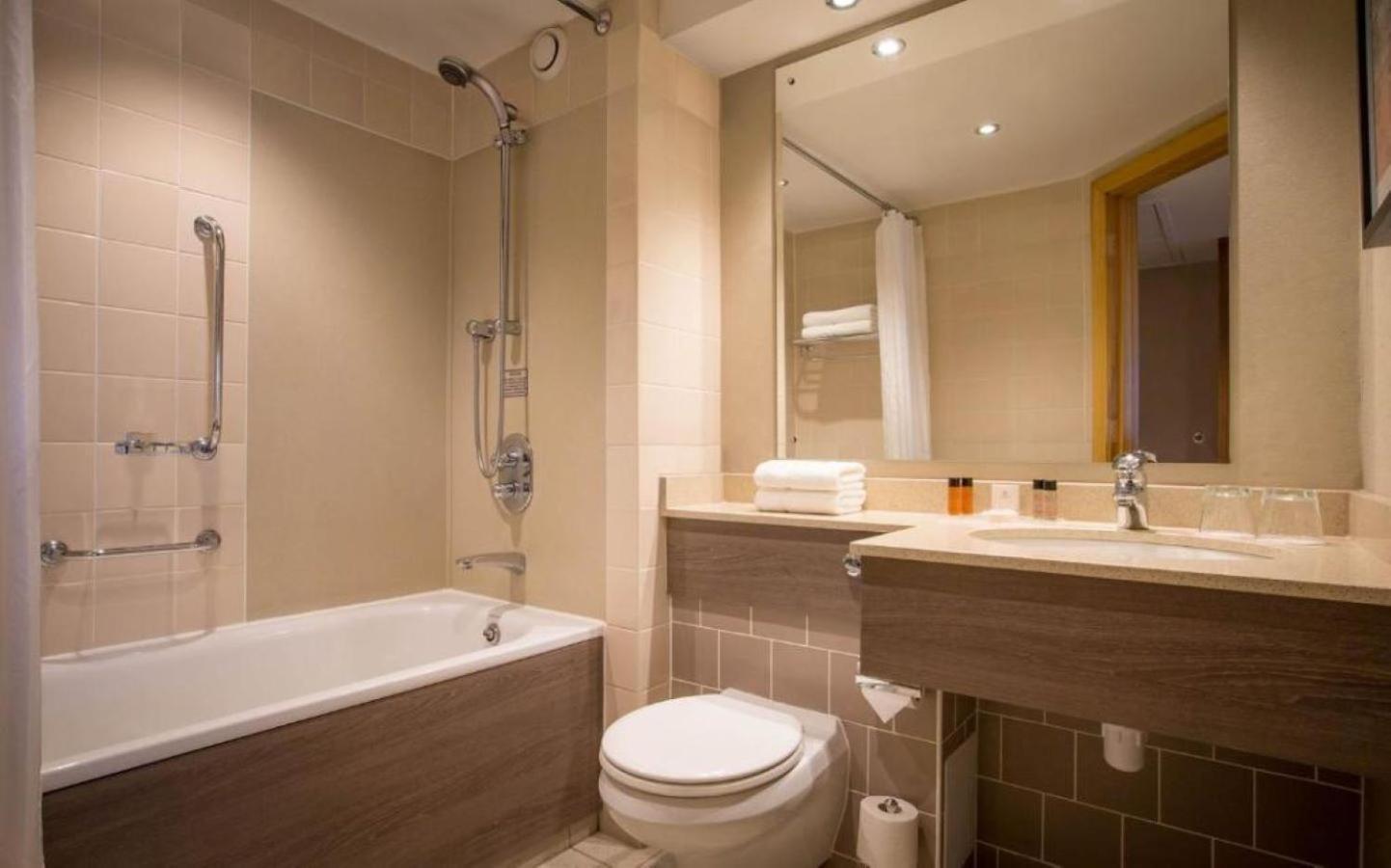 Clayton & Leisure Club 4* Sligo