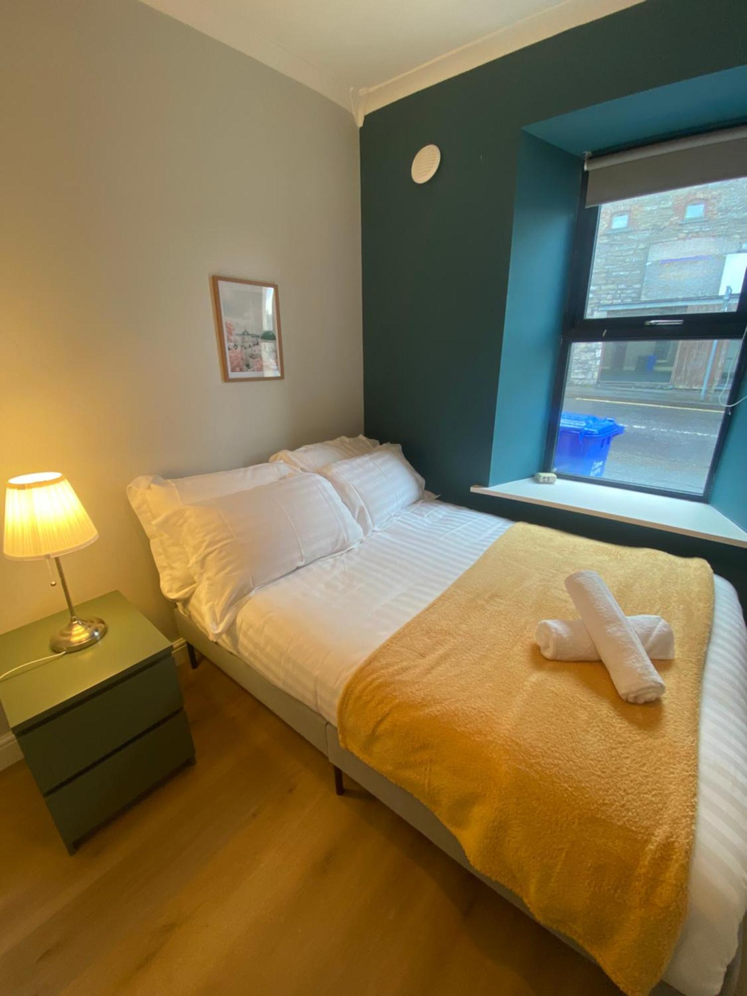 Newly Furnished 5 Bedroom Gem In