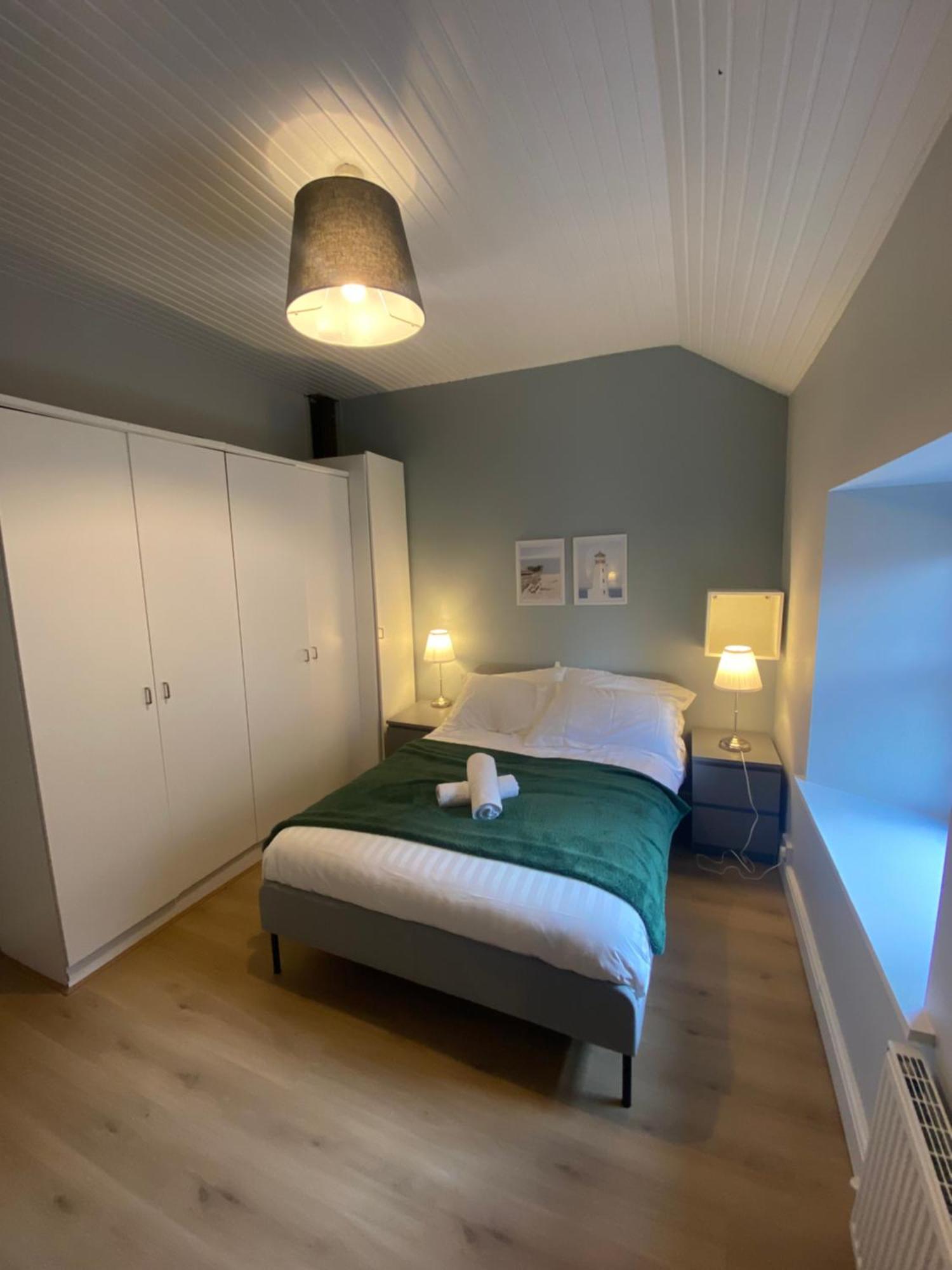 Holiday home Newly Furnished 5 Bedroom Gem In Sligo