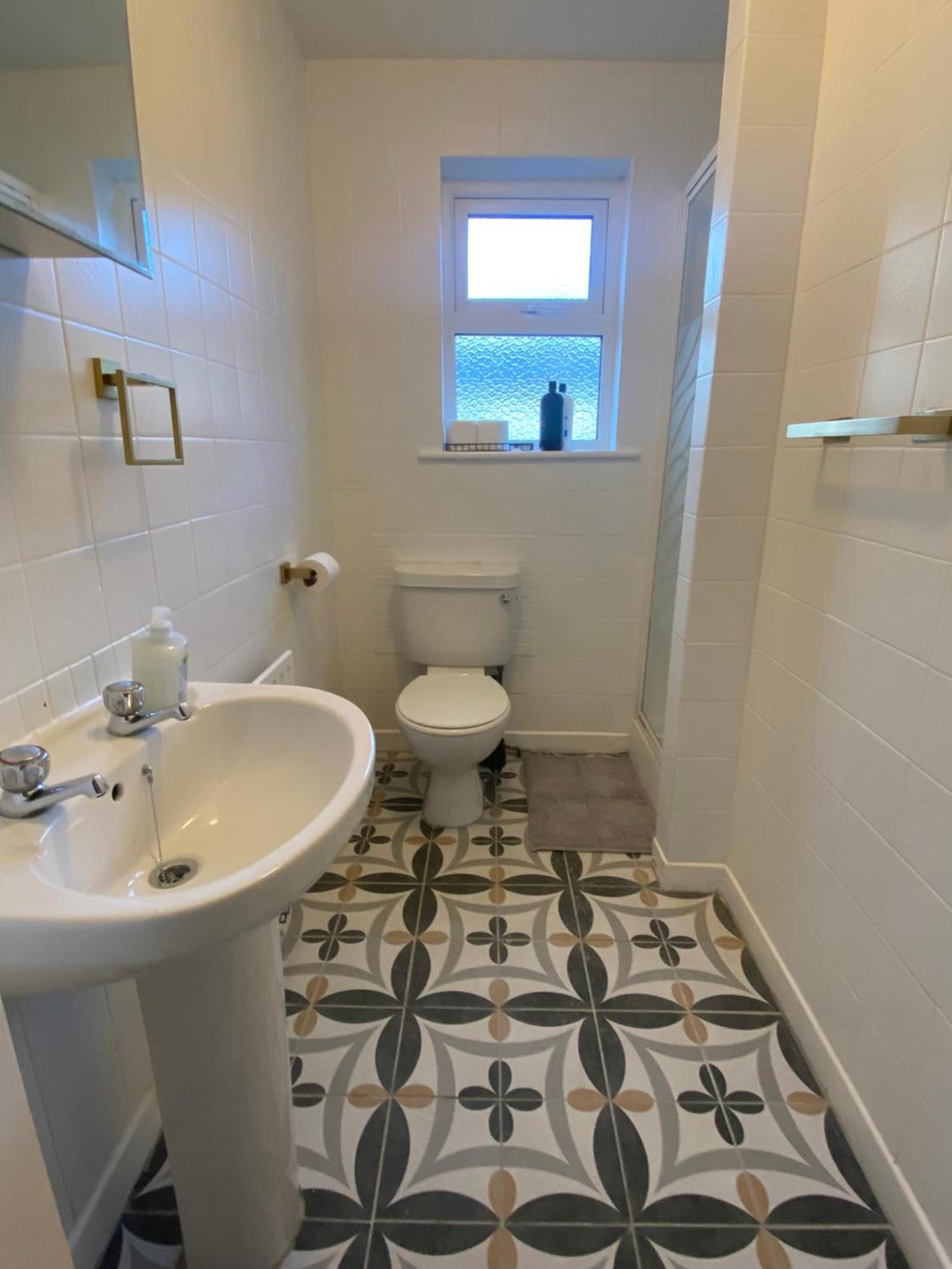 Newly Furnished 5 Bedroom Gem In Sligo