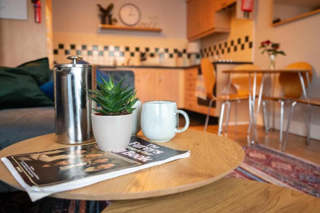 Apartment Modern In The Heart Of Town Sligo