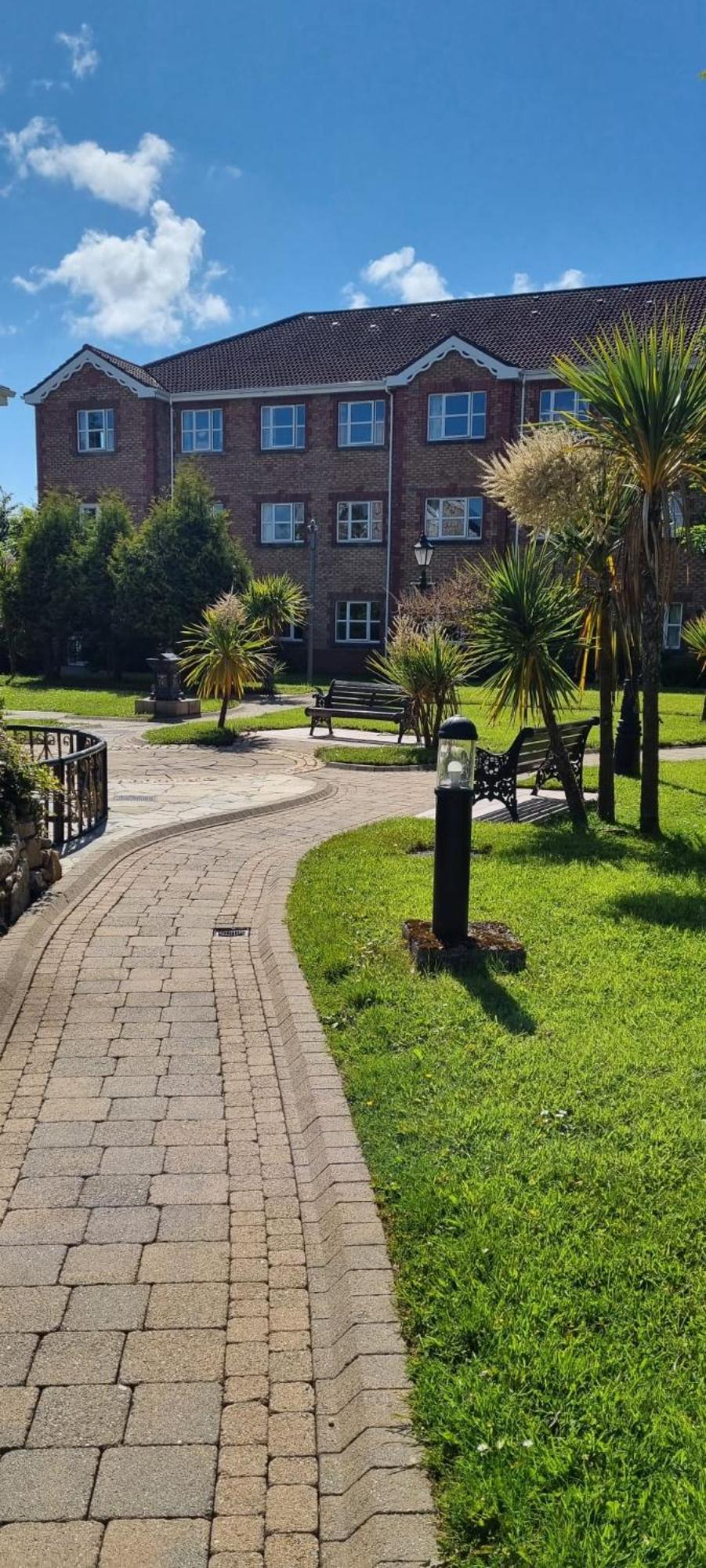 Staysligo Apartment