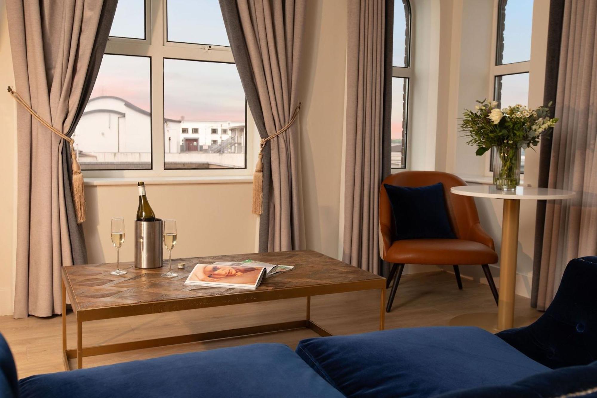 Hotel The Address Sligo