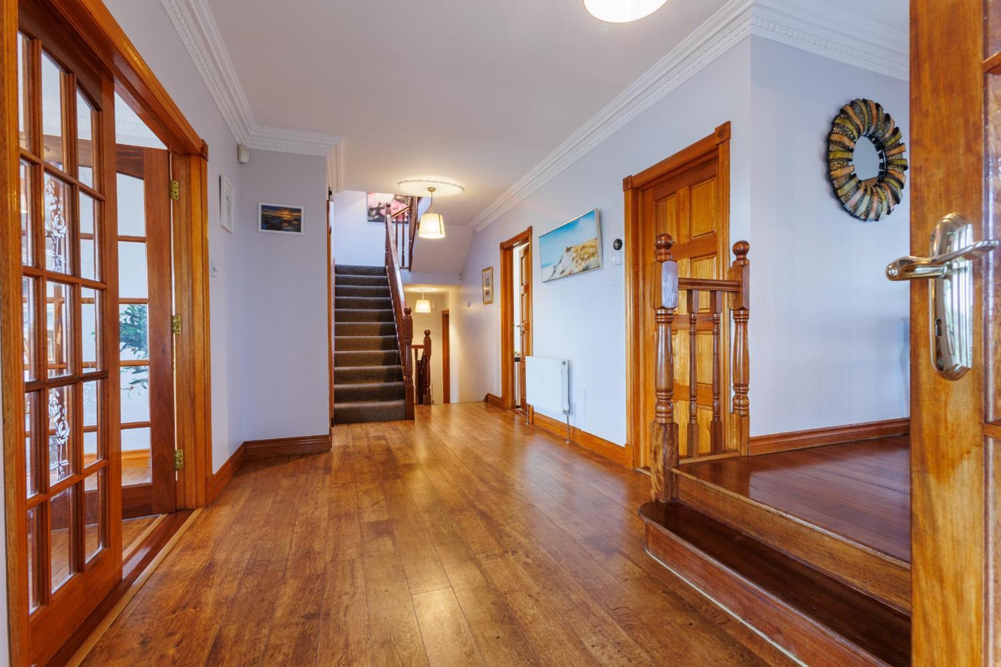 Holiday home Red Brick House Rosses Point *