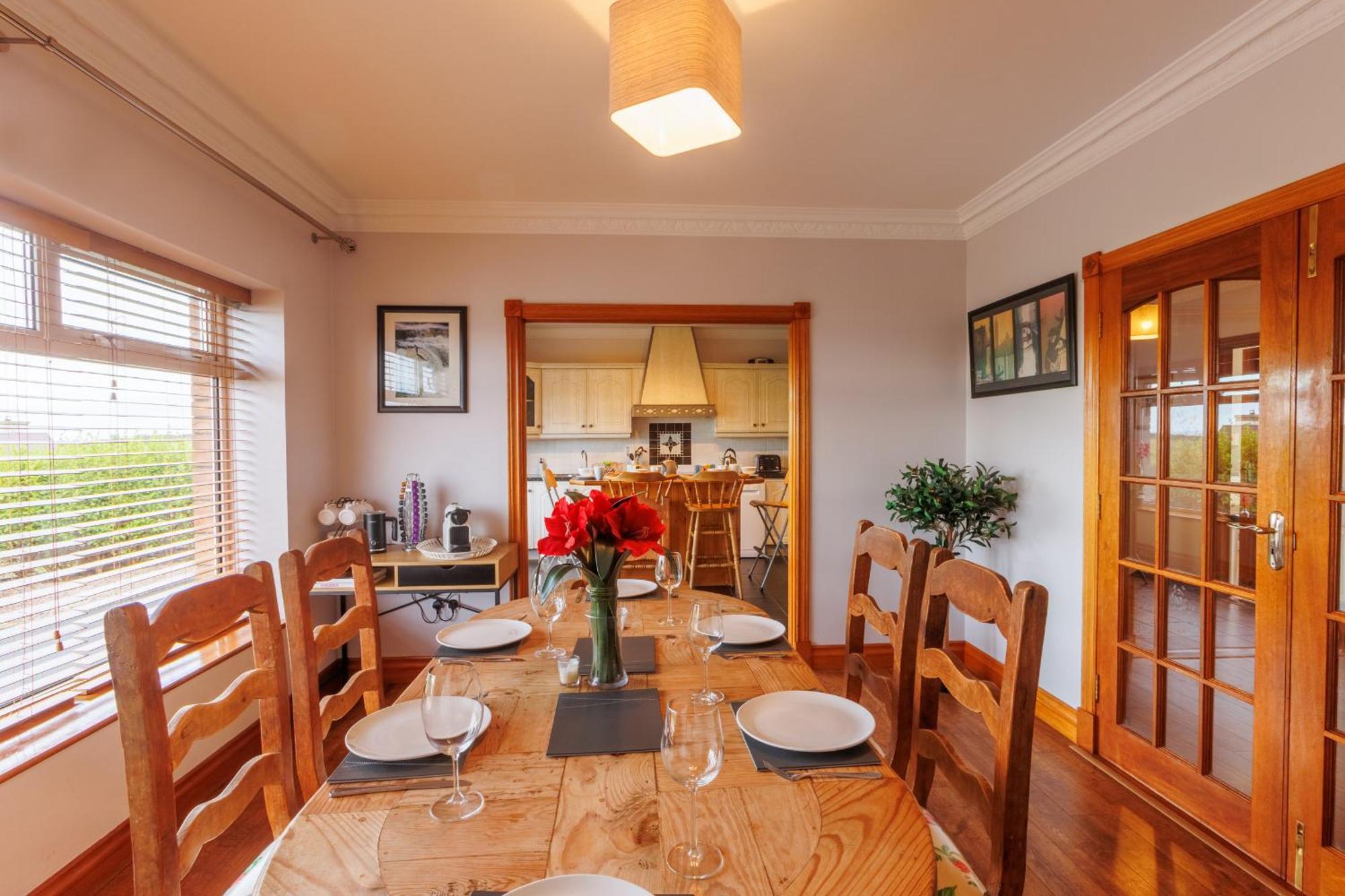 Red Brick House Rosses Point Holiday home
