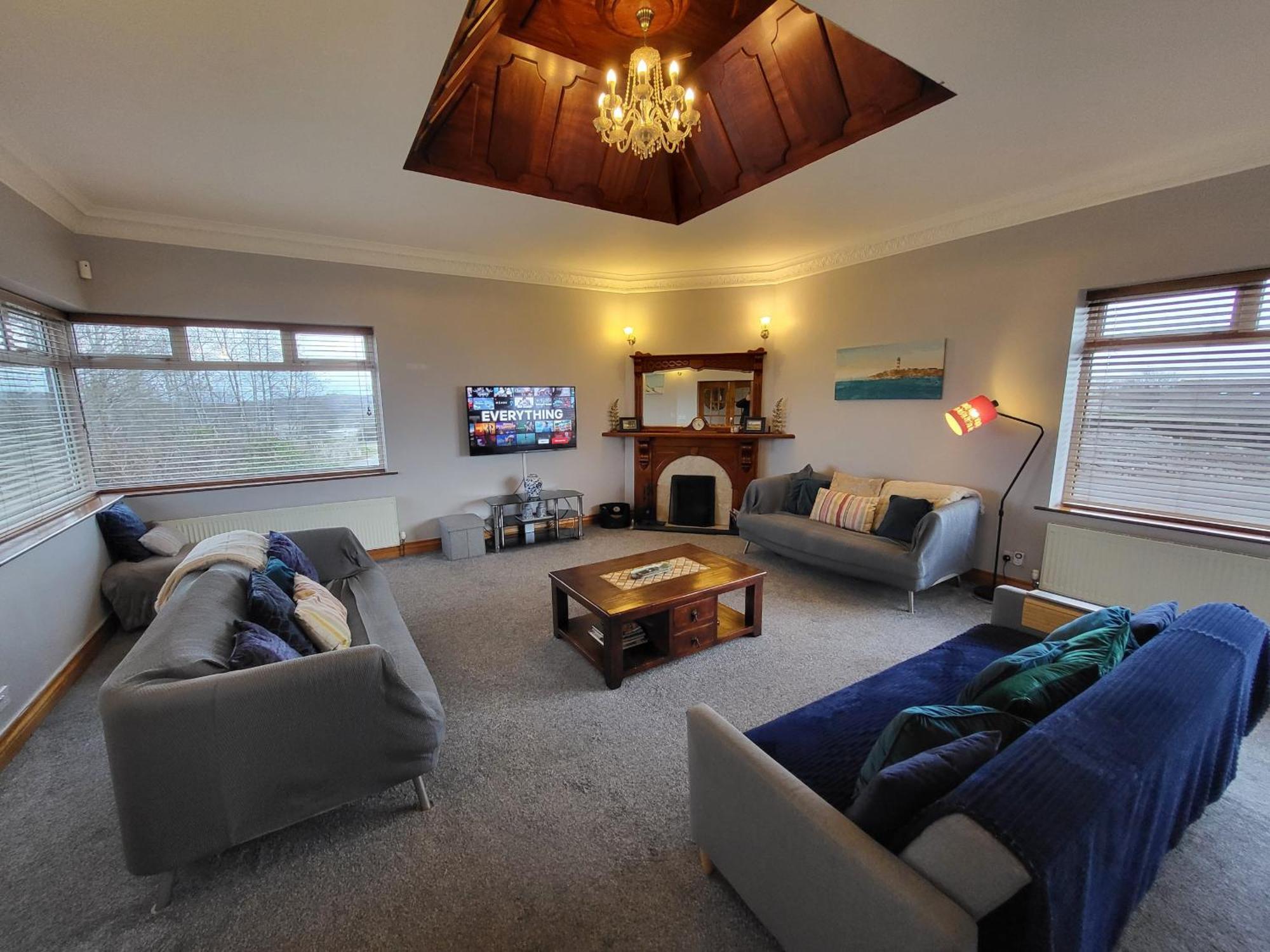 Holiday home Red Brick House Rosses Point *