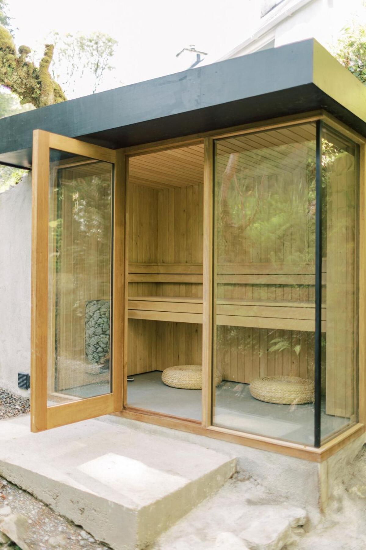 Holiday home River Retreat Hideaway Sauna Leitrim