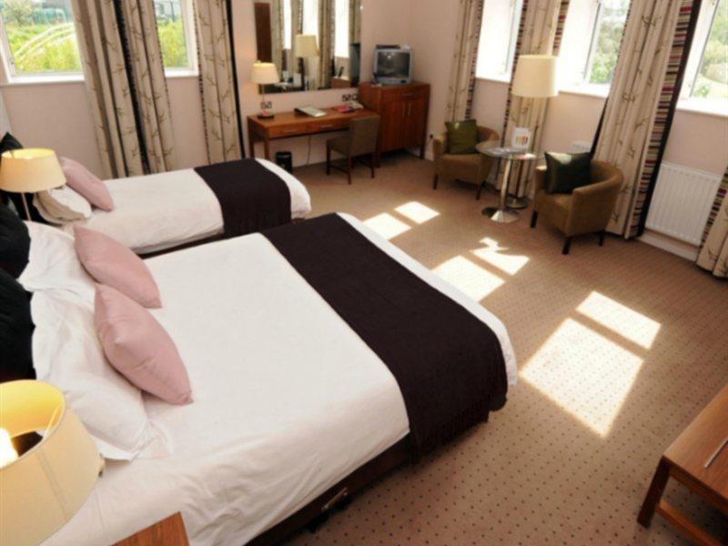Hotel Clayton & Leisure Club 4*