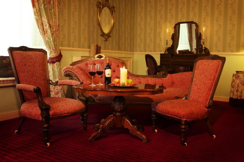 Southern & Leisure Centre Hotel 4*