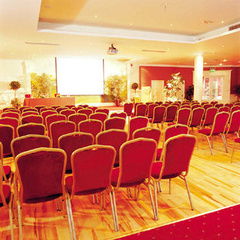 Hotel Southern & Leisure Centre 4*