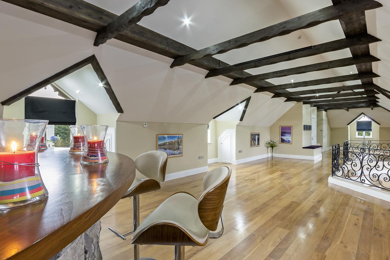 Bed and breakfast Castledale 5*