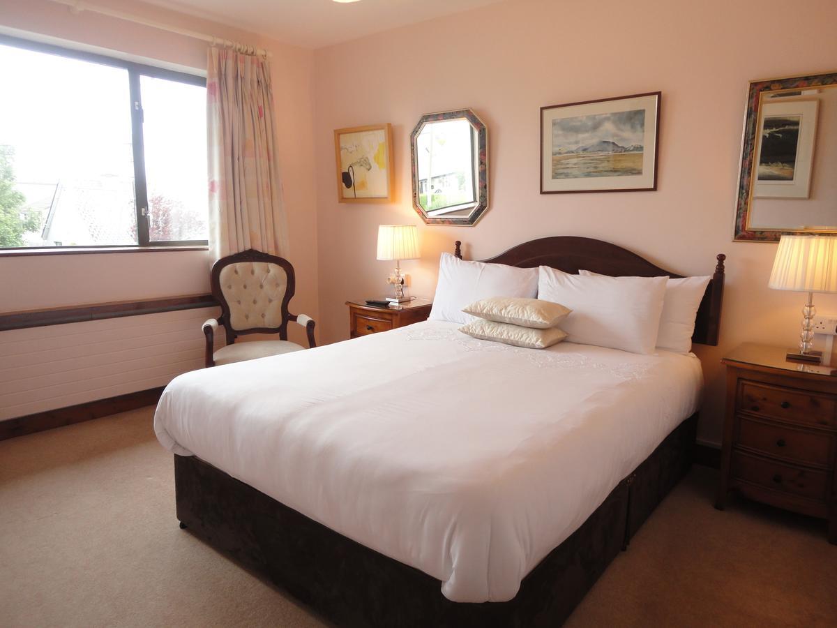Tree Tops Bed & Breakfast