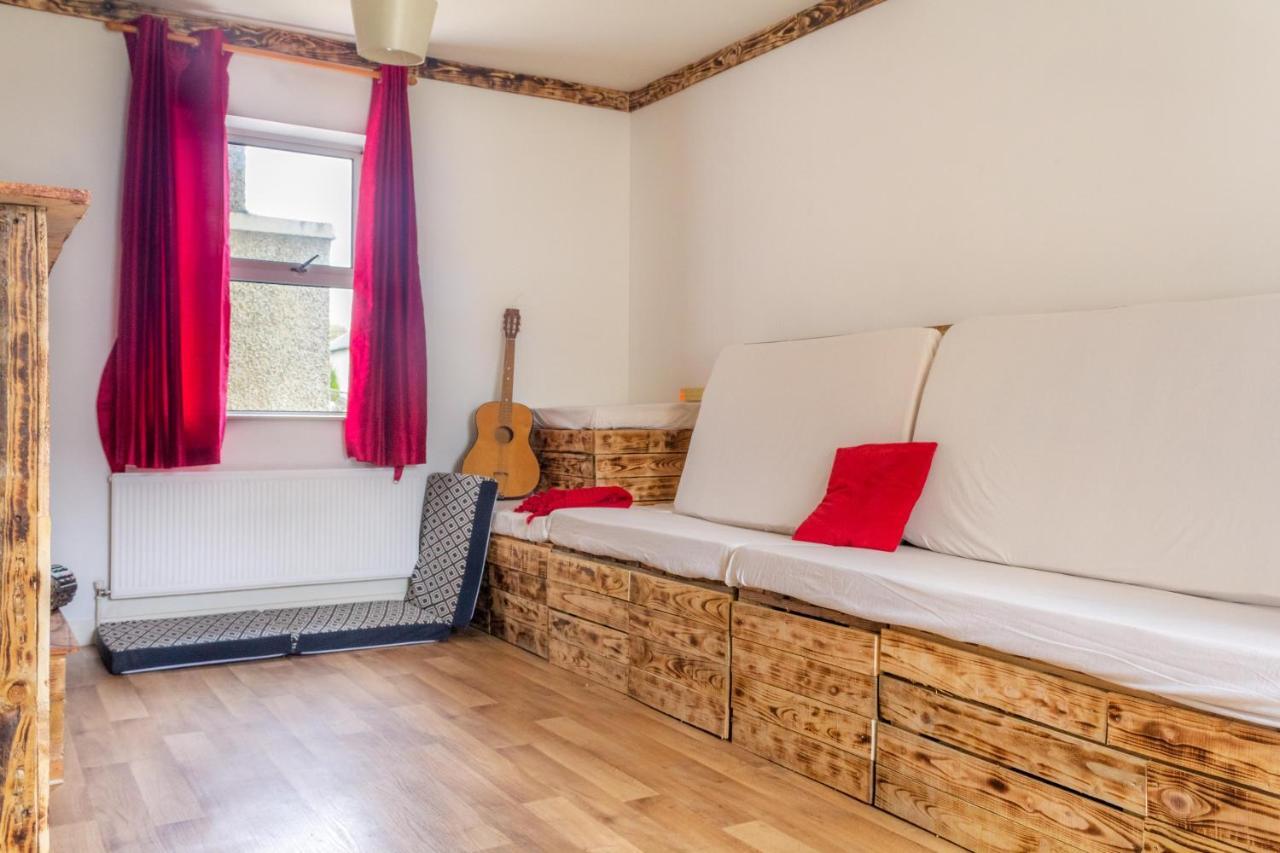 Surfnstay Strandhill Lodge, House & Surf Guest house Sligo