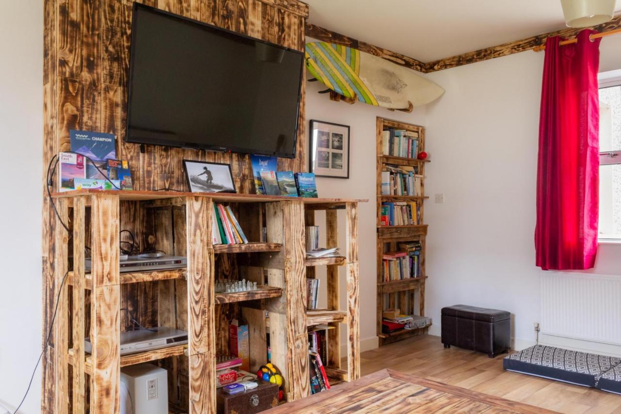 Surfnstay Strandhill Lodge, House & Surf Guest house Sligo
