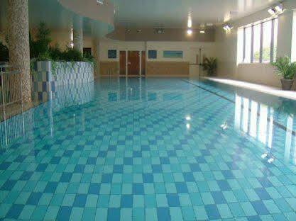 Clayton & Leisure Club
