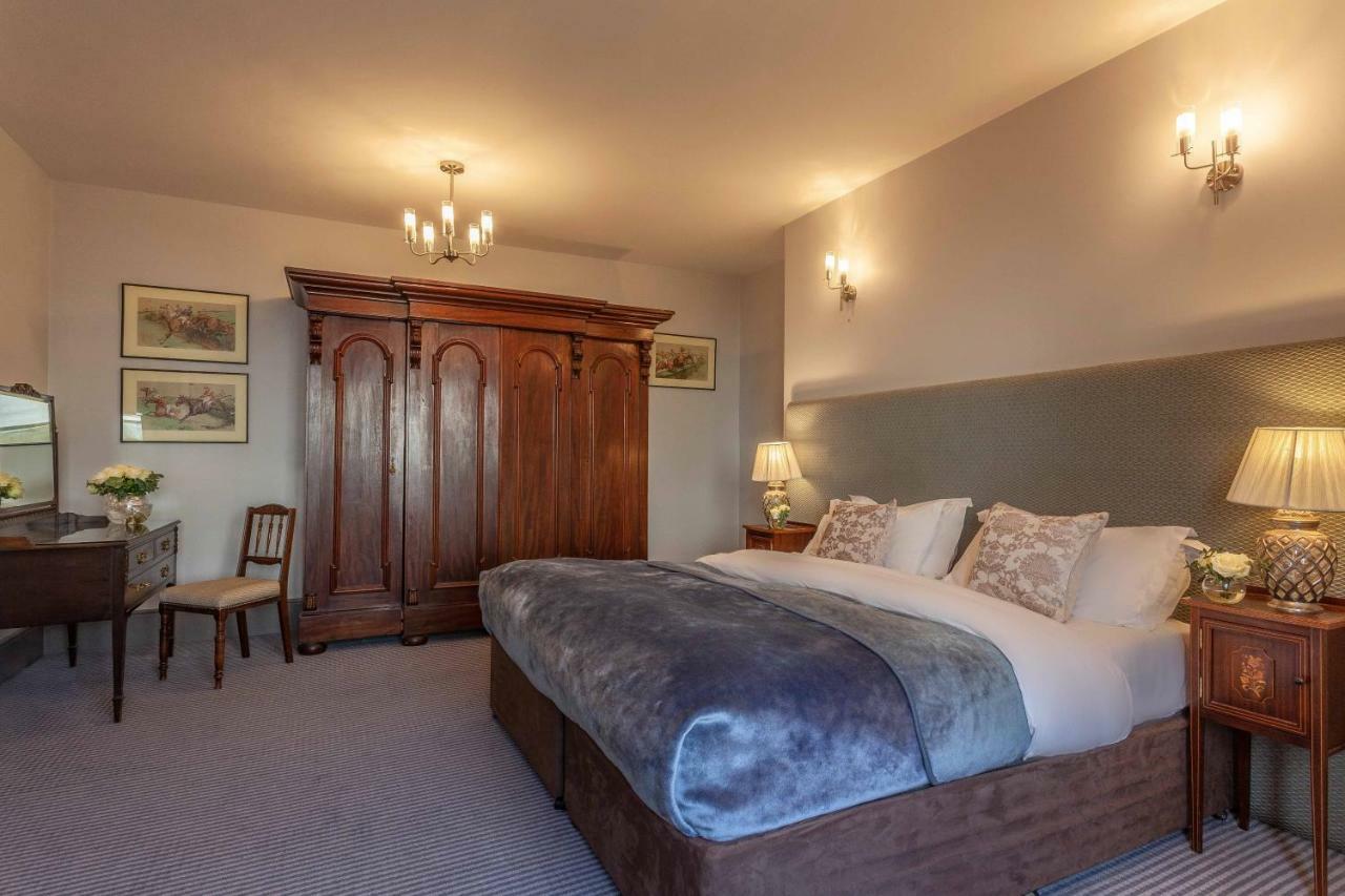 Castle Dargan Hotel 4*