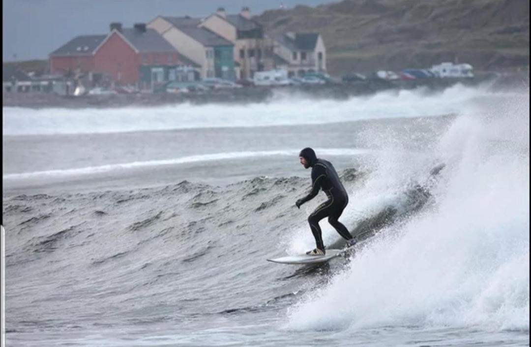 Surfers Getaway - Staycation Sligo