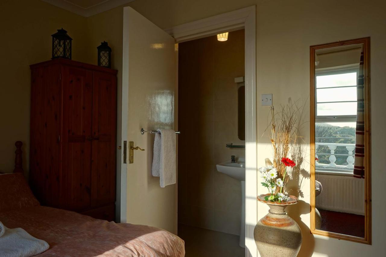 Surfnstay Strandhill Lodge, House & Surf * Sligo