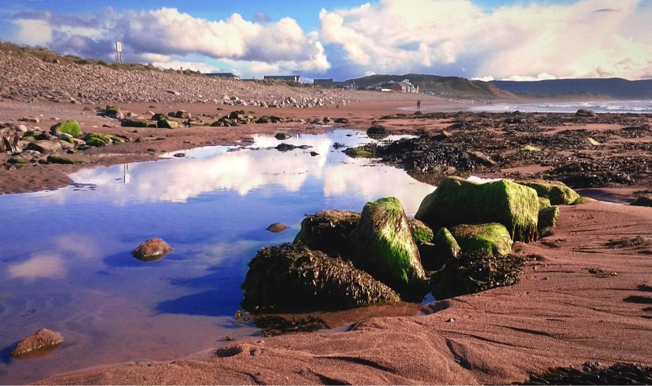 Guest house Surfnstay Strandhill Lodge, House & Surf Sligo